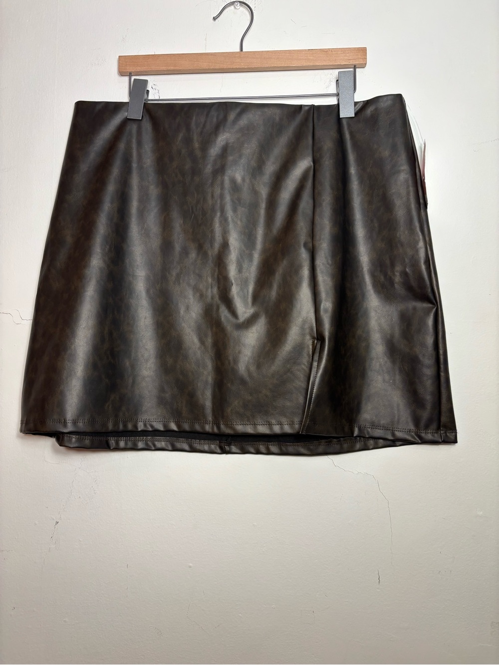 ARULA Faux Leather Mini Skirt in Dark Brown